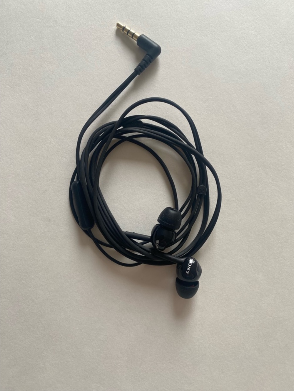 🔥3/$25🔥Sony Black Wired In-Ear Earbuds with Angled 3.5mm Plug